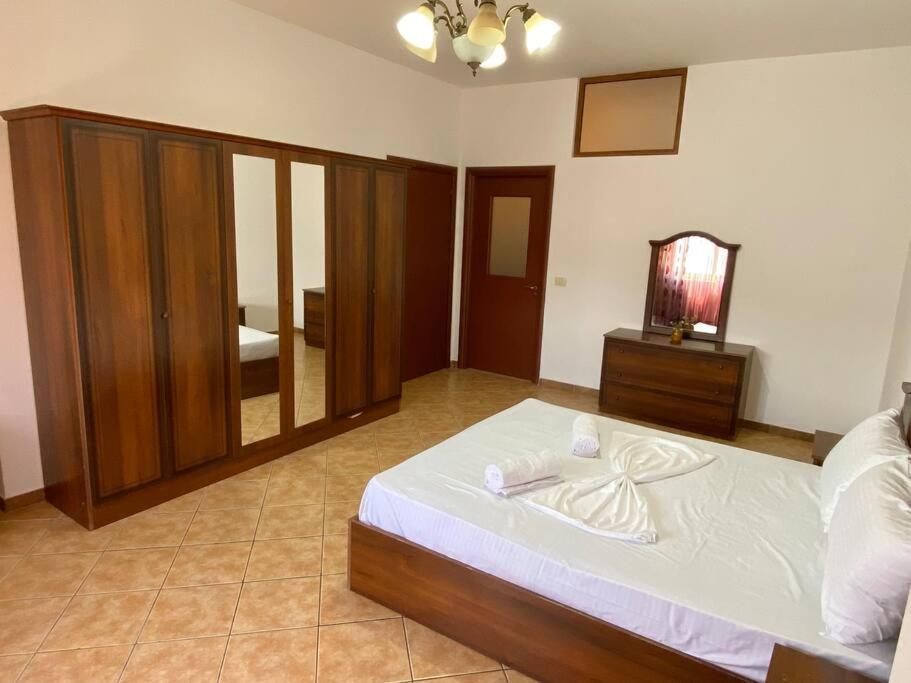 Roel Apartments Shkodra Center Exterior photo